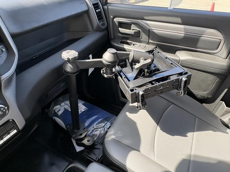 2024-dodge-2500-image-16