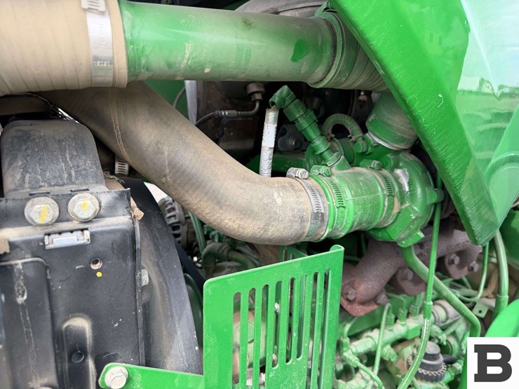 2015-john-deere-5075e-image-70
