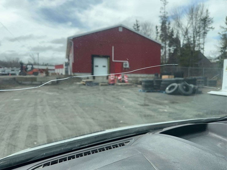 2019-ford-transit-image-23