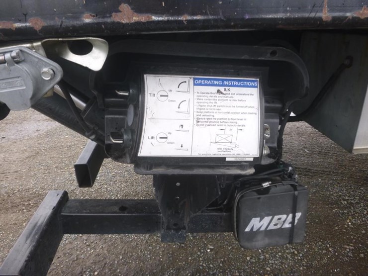2015-ford-f650-image-11