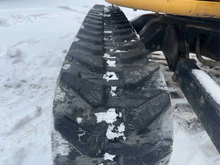 2019-deere-35g-image-14