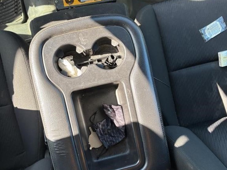 2012-gmc-sierra-2500-image-17