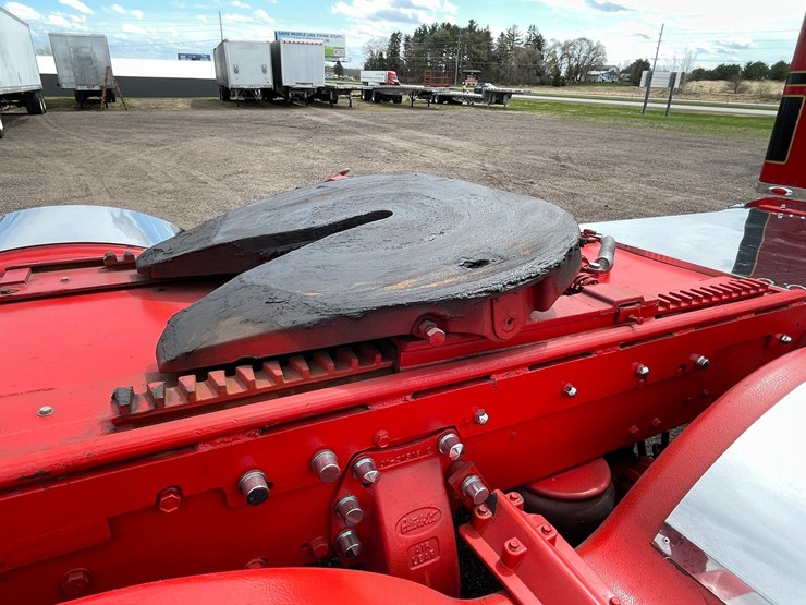 1976-peterbilt-359-image-63