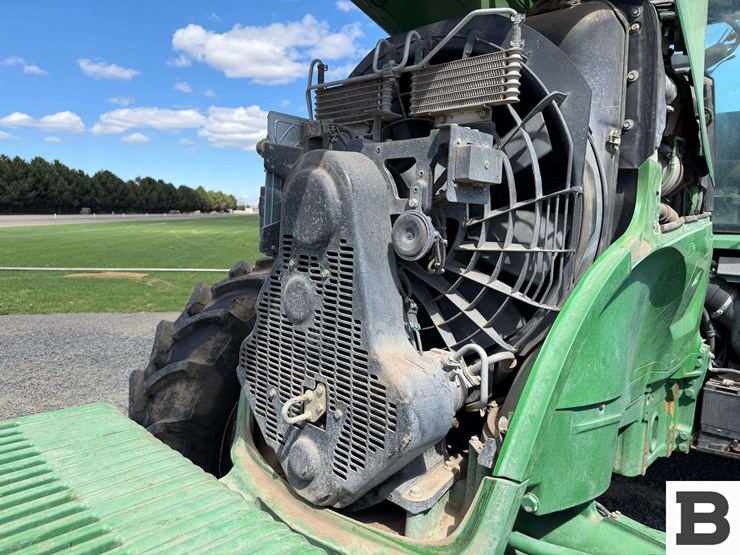 2013-john-deere-7200r-image-48