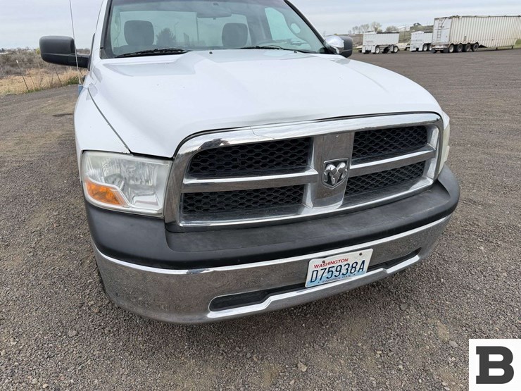 2011-dodge-ram-1500-image-8