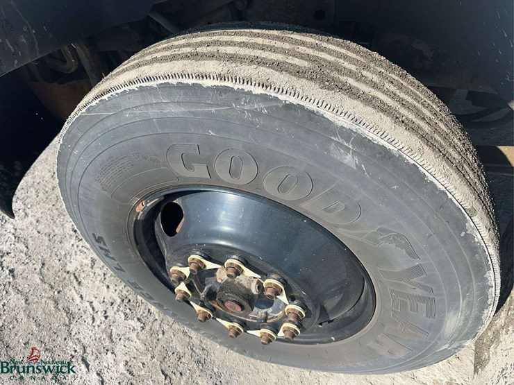 2009-bluebird-vision-image-9