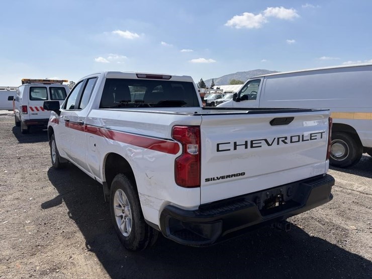 2021-chevrolet-silverado-1500-image-4