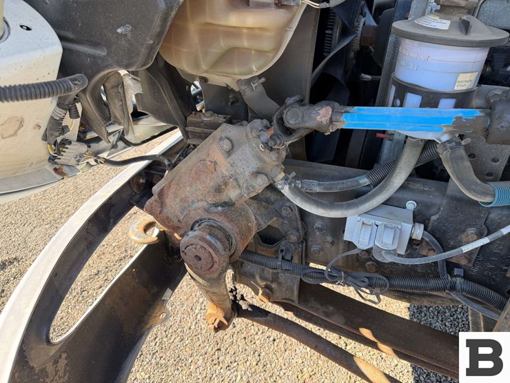 2008-international-durastar-4300-image-40