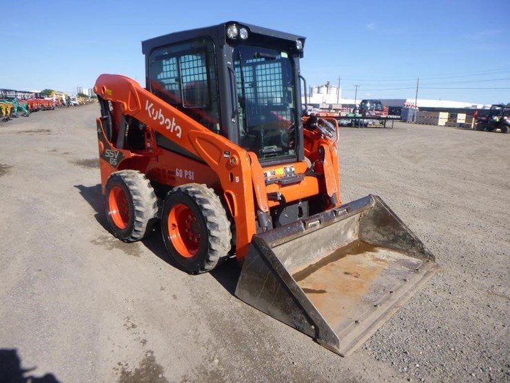 2020-kubota-ssv65-image-2