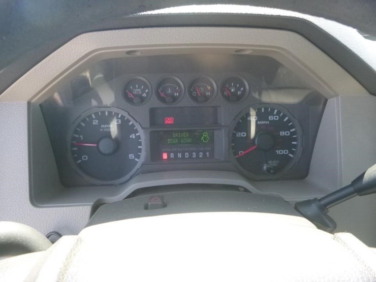 2008-ford-f550-image-21
