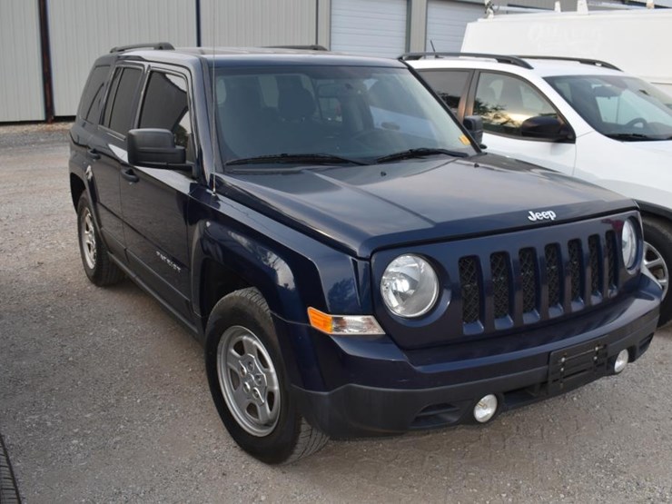 2017-jeep-patriot-image-2