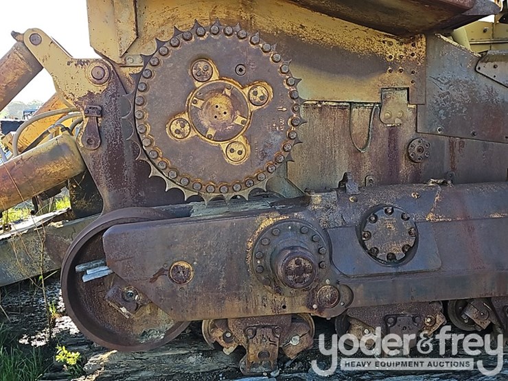 1982-caterpillar-d10-image-6