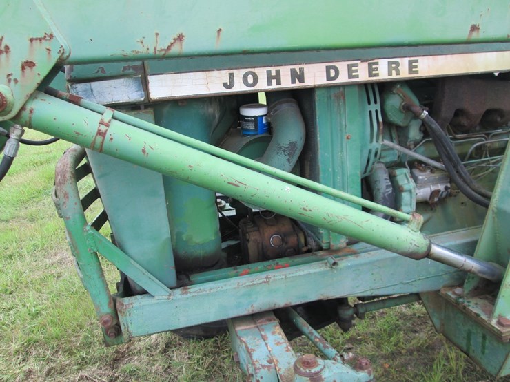 1982-john-deere-2840-image-34