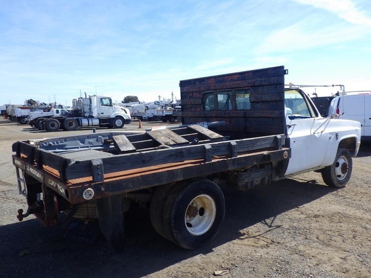 1983-chevrolet-c30-image-4