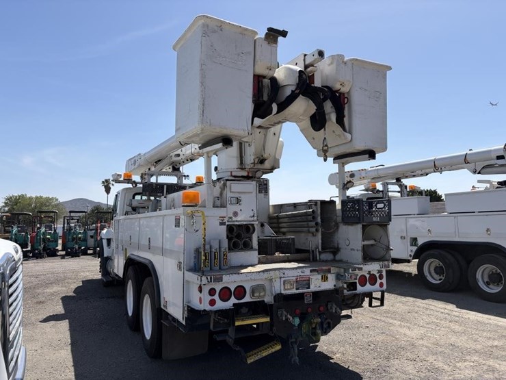 2012-international-workstar-7400-image-4
