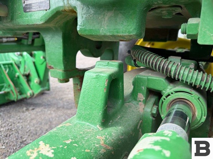 2015-john-deere-5075e-image-24