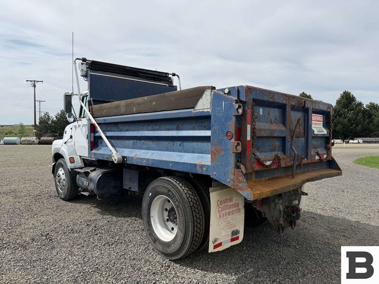 1996-ford-la9000-image-3