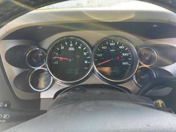 2012-gmc-sierra-2500-image-16