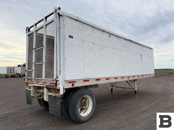 1984-fruehauf-open-top-image-5