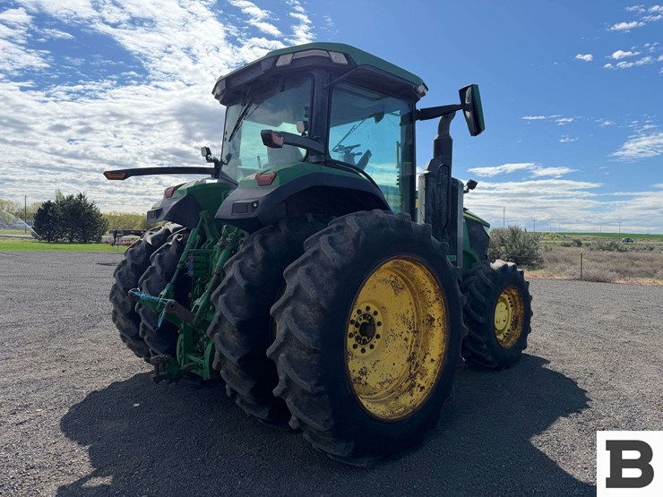 2021-john-deere-7r-210-image-5