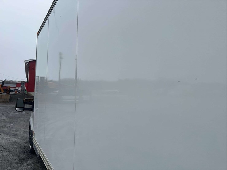 2018-ford-transit-image-15