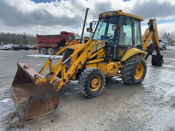 2003-jcb-215-image-1