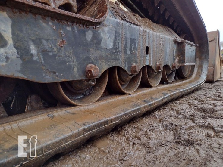 2017-bobcat-t590-image-31