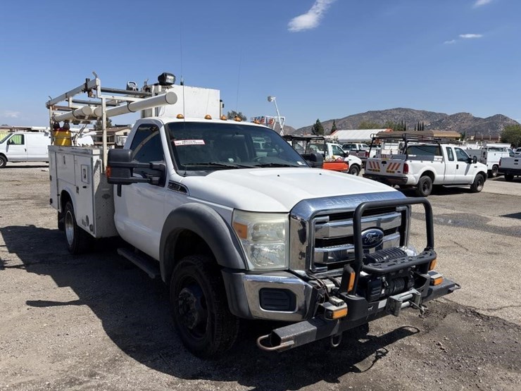 2012-ford-f450-image-2