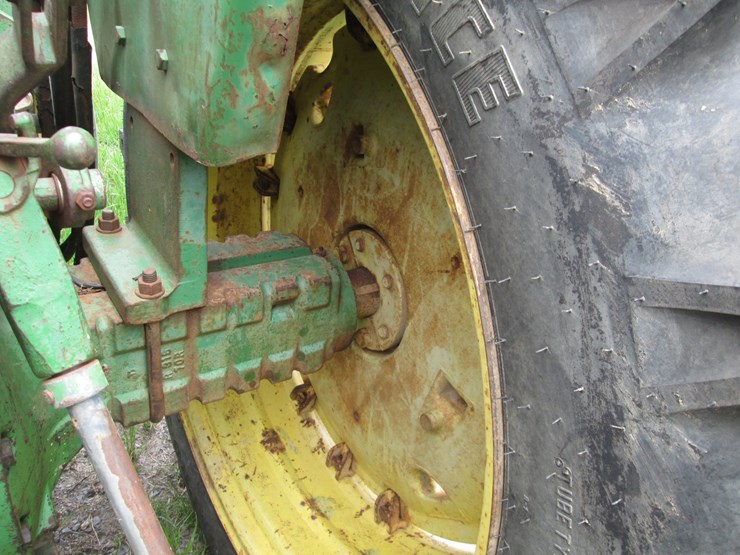 1963-john-deere-4010-image-12