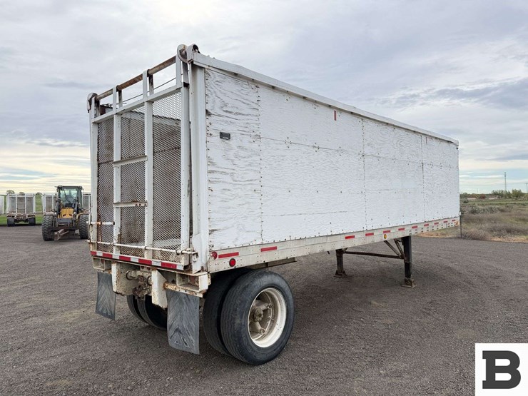 1983-fruehauf-open-top-image-5