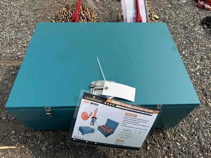 #127-•-ratchet-tie-downs-in-flat-pack-tool-box-image-2