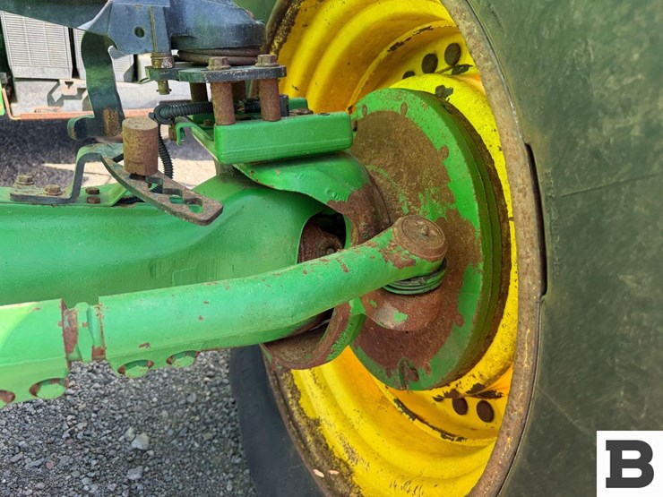 2021-john-deere-7r-210-image-14