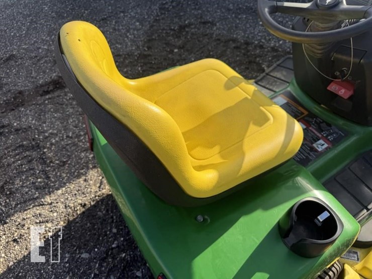 2000-john-deere-325-image-14