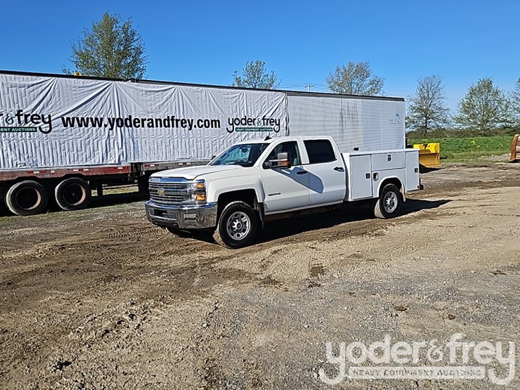 2016-chevrolet-silverado-3500hd-image-2