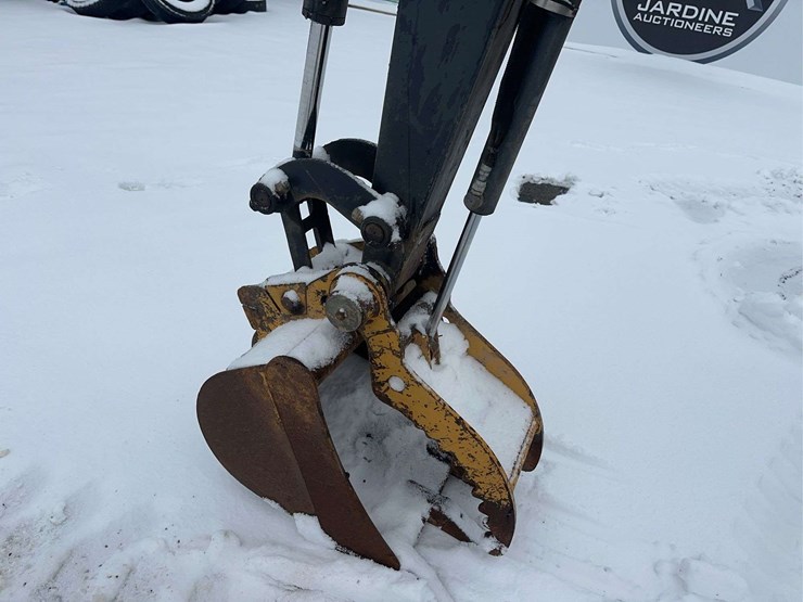 2019-deere-35g-image-9