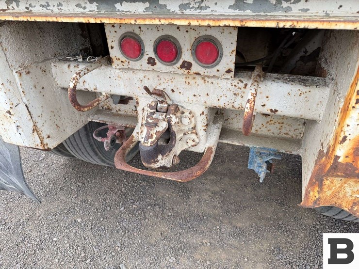 1983-fruehauf-open-top-image-22