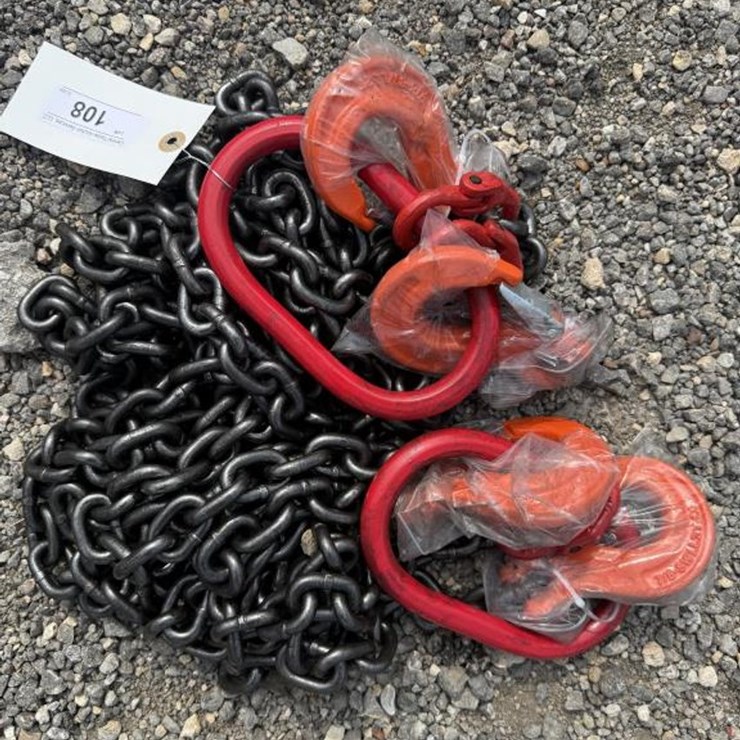 #108 • (2) 5/16" 7' Double Chain Sling