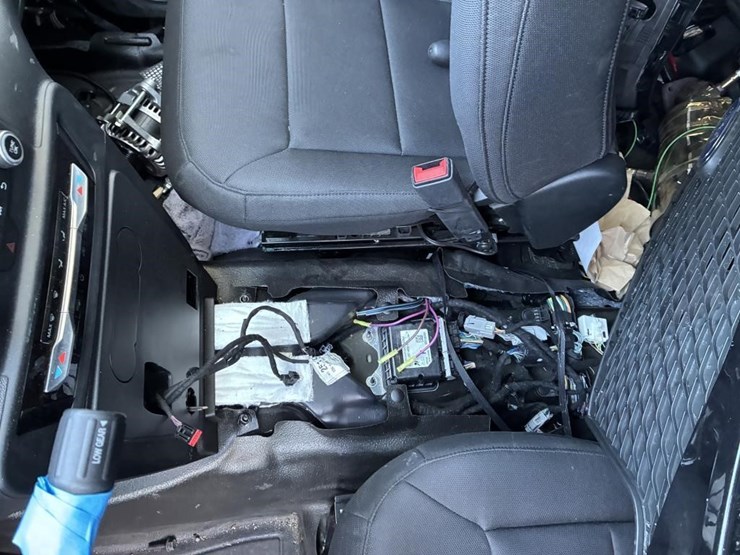 2022-ford-explorer-police-interceptor-image-24