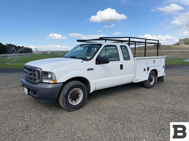 2004-ford-f250-image-1