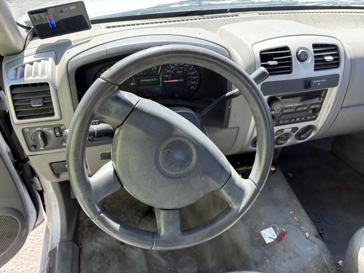 2008-chevrolet-colorado-image-11
