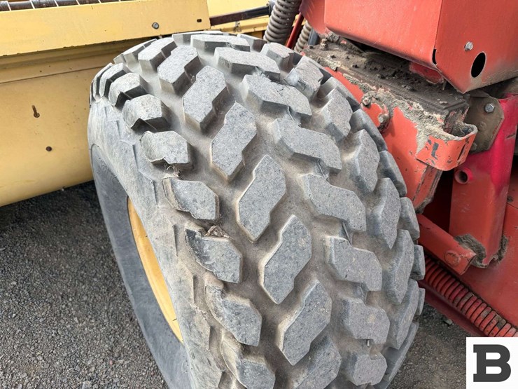 1991-new-holland-1118-image-24