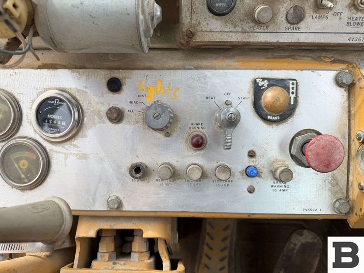 caterpillar-920-image-70