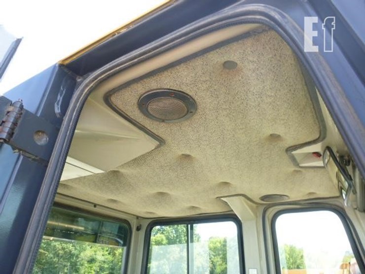 2004-deere-655c-ii-image-14