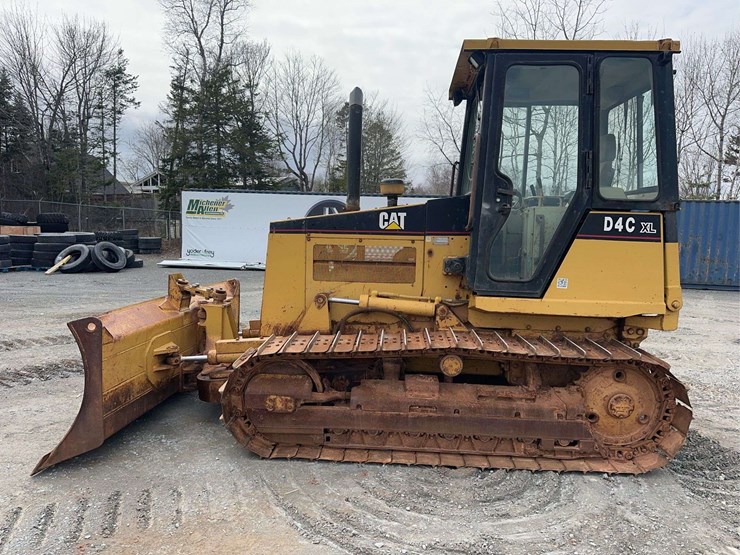1997-caterpillar-d4c-xl-image-8