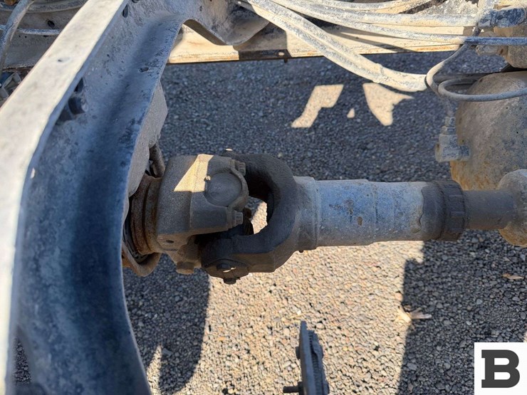 1998-international-f-4900-cab-&-chassis-truck-image-18