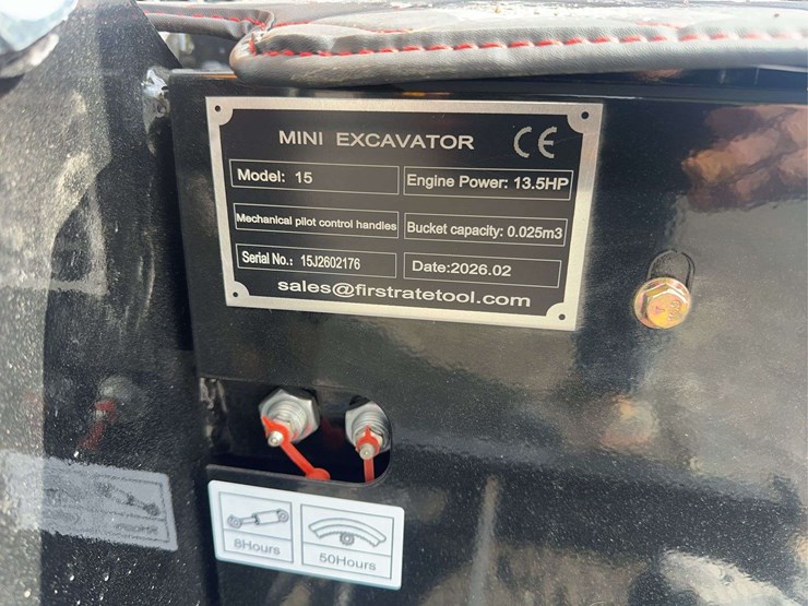 2026-future-ft15-mini-excavator-image-13