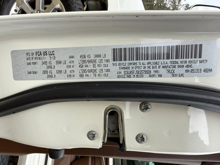 2019-dodge-ram-2500-image-29