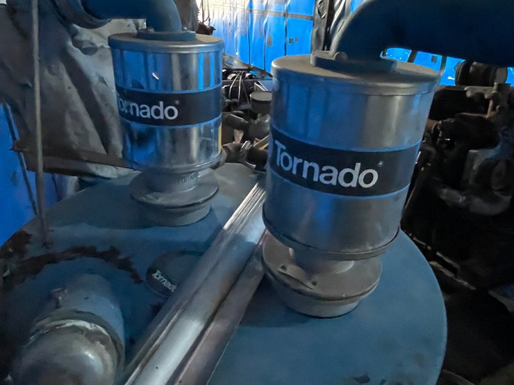 #10403-•-tornado-sawdust-collector-image-8