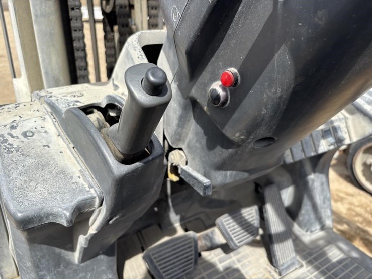 2020-caterpillar-2c6000-image-20