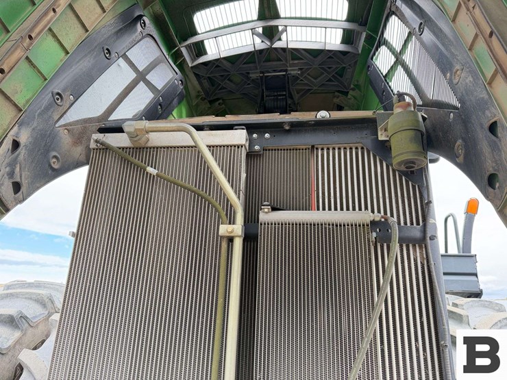 2012-john-deere-9510r-image-63